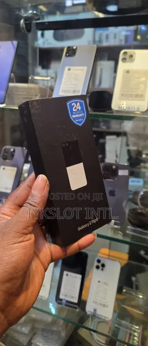 New Samsung Galaxy Z Flip5 512 GB White
