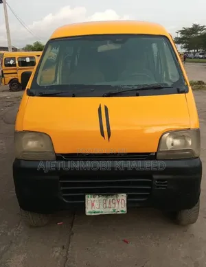 Suzuki APV Minibus 2010 Yellow