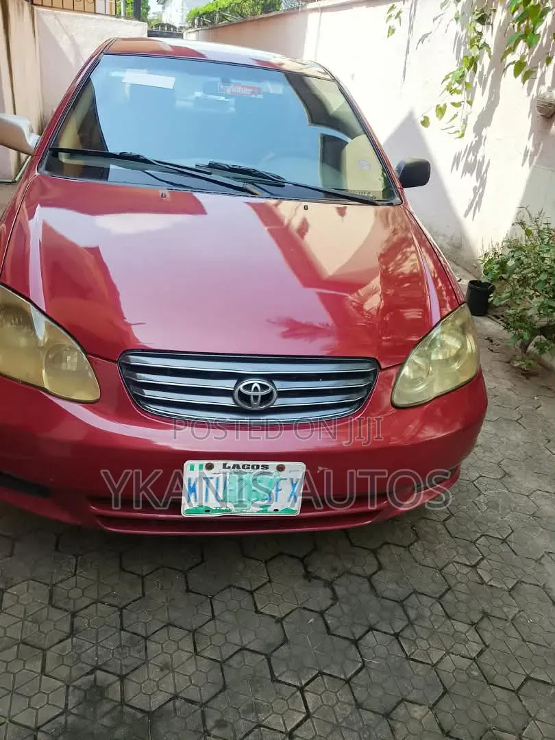Toyota Corolla LE 2004 Red