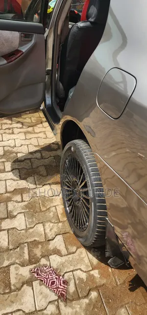 Toyota Corolla Sedan Automatic 2003 Gray