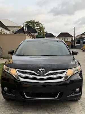 Toyota Venza LE AWD V6 2013 Black