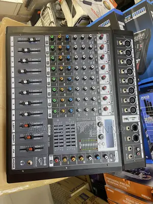 PMX 808 Powered Mixer