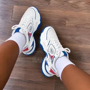 Unisex Sneakers