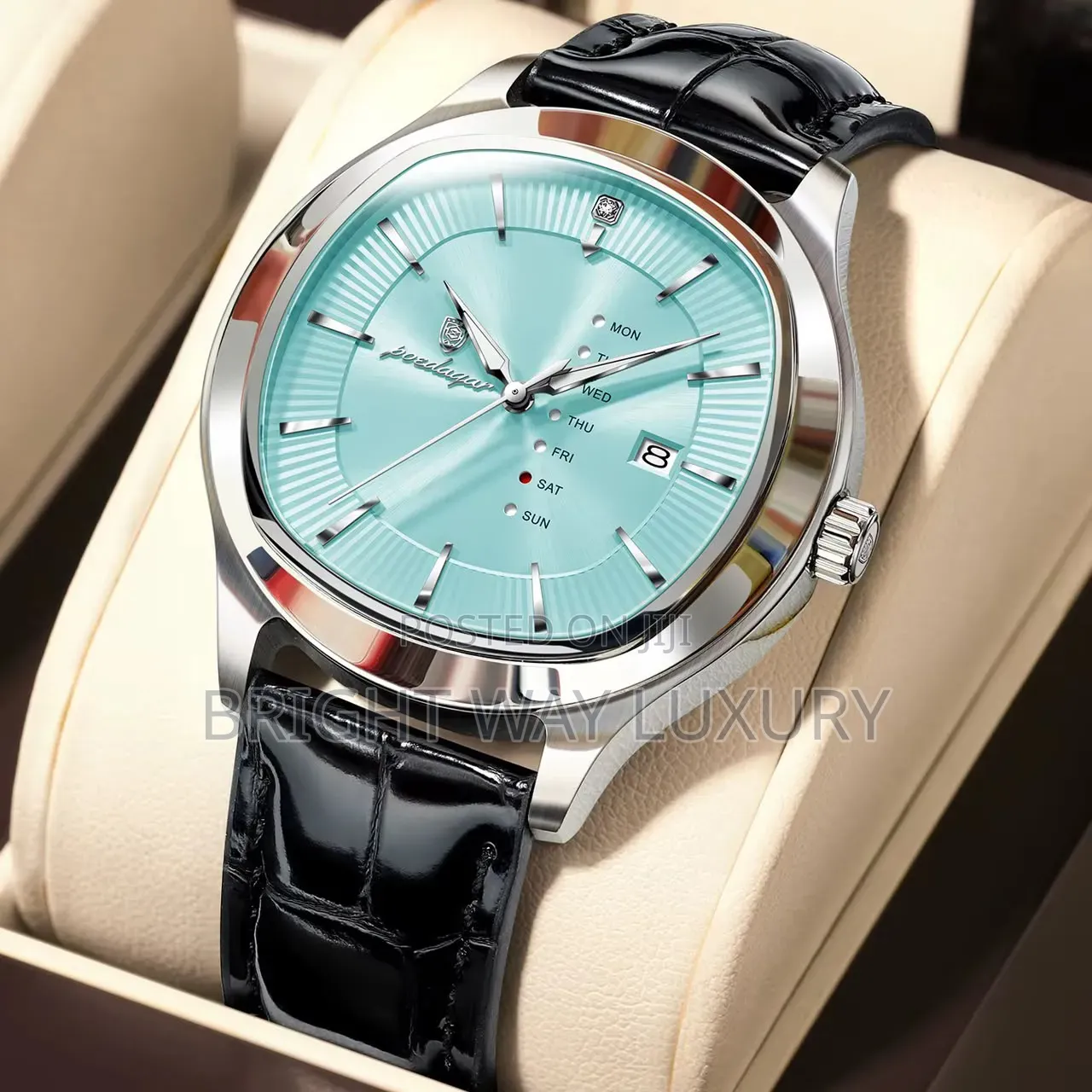 Luxury Poedegar Leather
Strong Luminous 
Sapphire Glass 
Waterproof