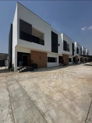 Furnished 3bdrm Townhouse/Terrace in Gaduwa District for sale