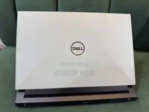 Laptop Dell G15 5520 16GB Intel Core i7 SSD 1T
