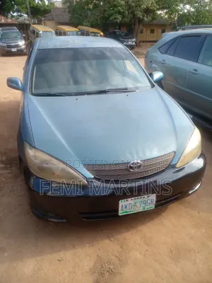 Toyota Camry LE 4dr Sedan (2.4L 4cyl 4A) 2004 Blue