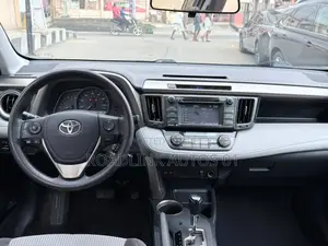 Toyota RAV4 2015 Blue