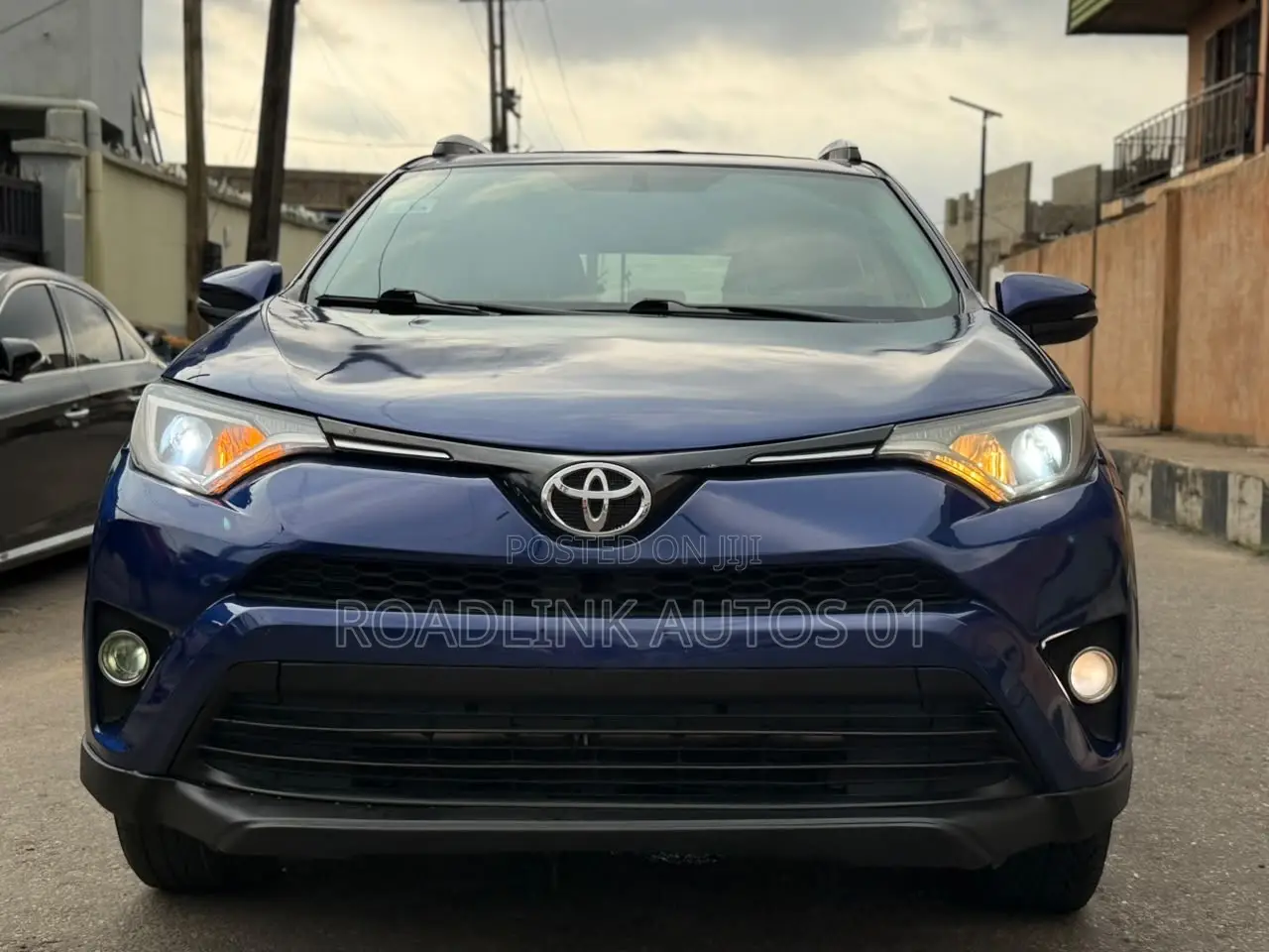 Toyota RAV4 2015 Blue