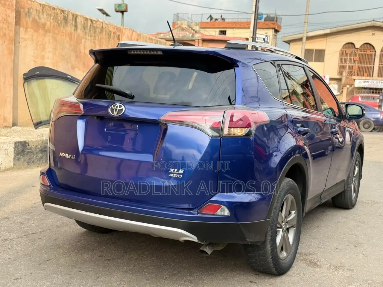 Toyota RAV4 2015 Blue