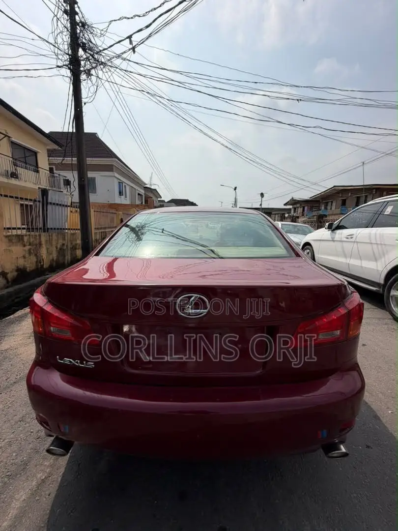 Lexus IS 2008 Red