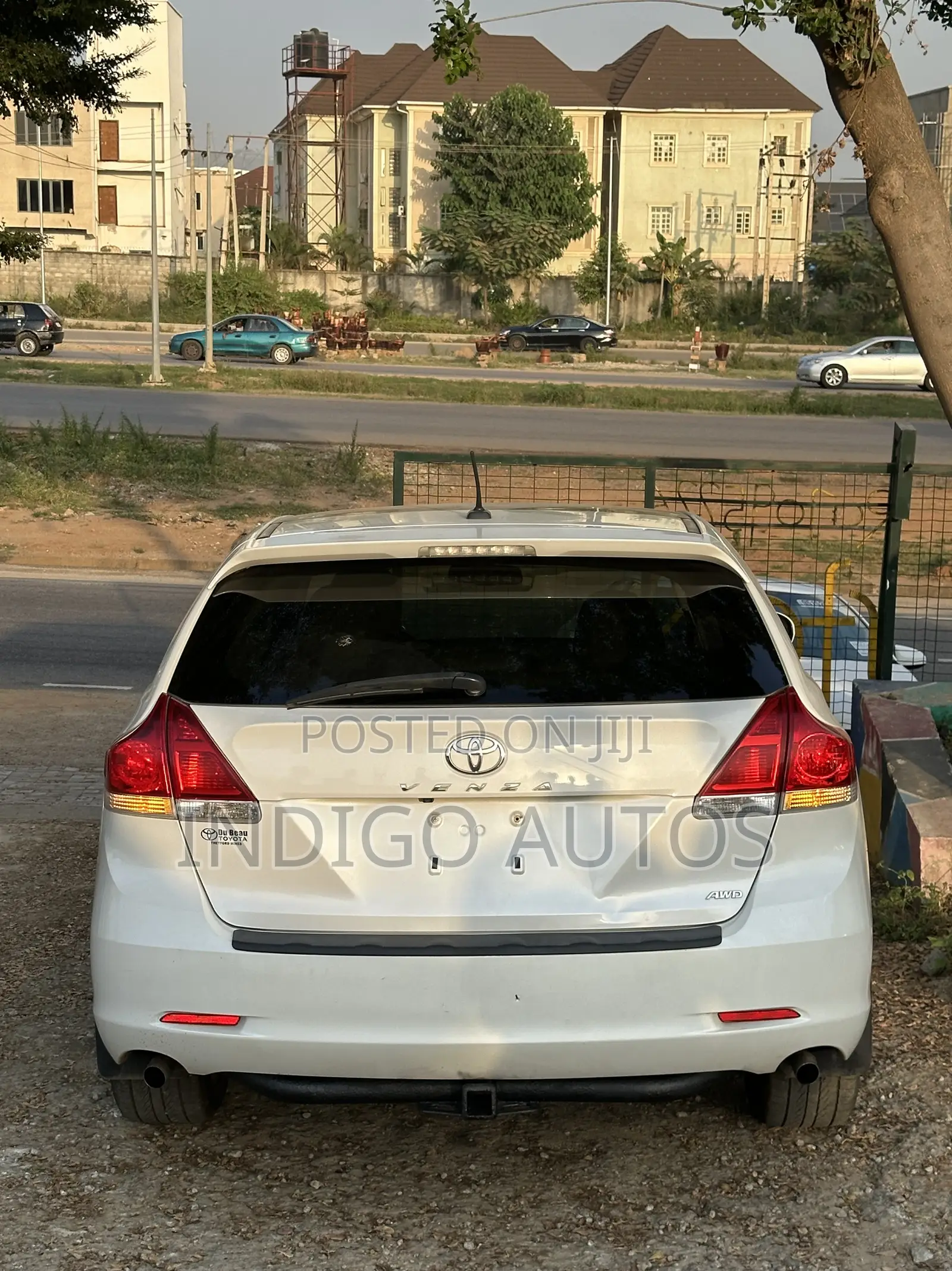 Toyota Venza AWD 2011 White