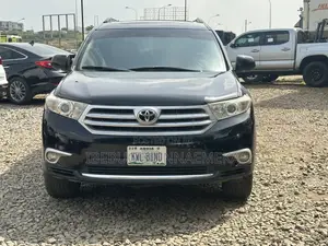 Toyota Highlander Limited 3.5L 2WD 2013 Black