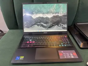 Laptop MSI MSI Sword 17 32GB Intel Core i7 SSD 1T