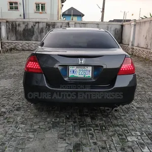 Honda Accord 2007 Gray