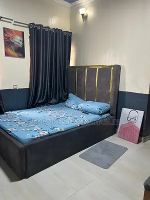 Furnished 1bdrm Apartment in Chevron New, Agungi for rent