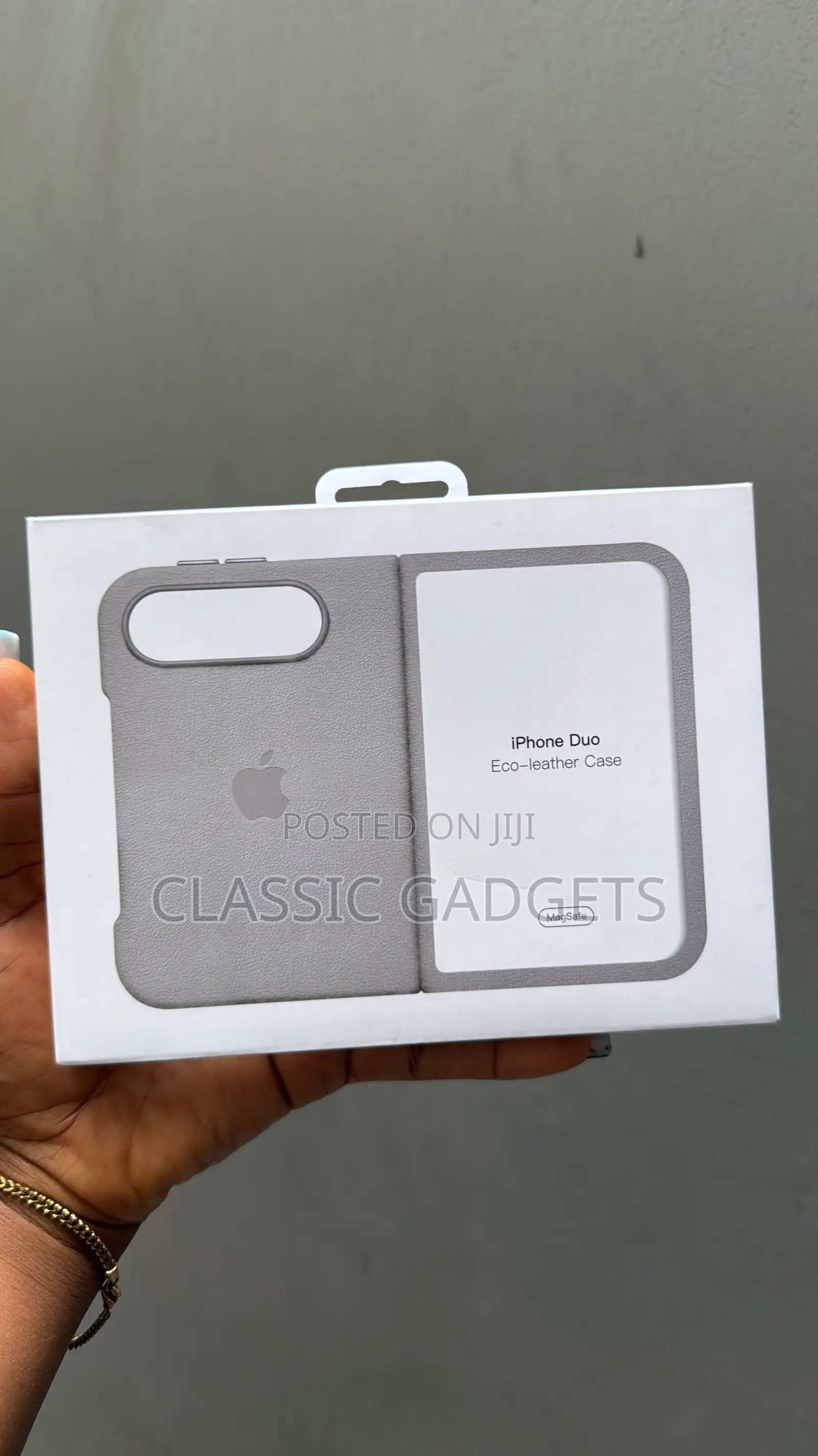 Apple Eco-Leather Case With MagSafe for iPhone Duo