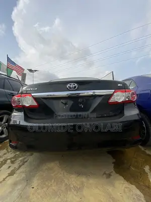 Toyota Corolla L 4dr Sedan (1.8L 4cyl 5M) 2012 Black