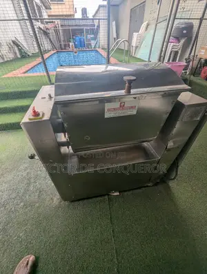 Industrial Flour Grinding Machine / Food Pulverizer