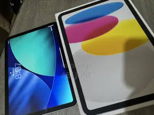 New Apple iPad (2025) 128 GB Silver