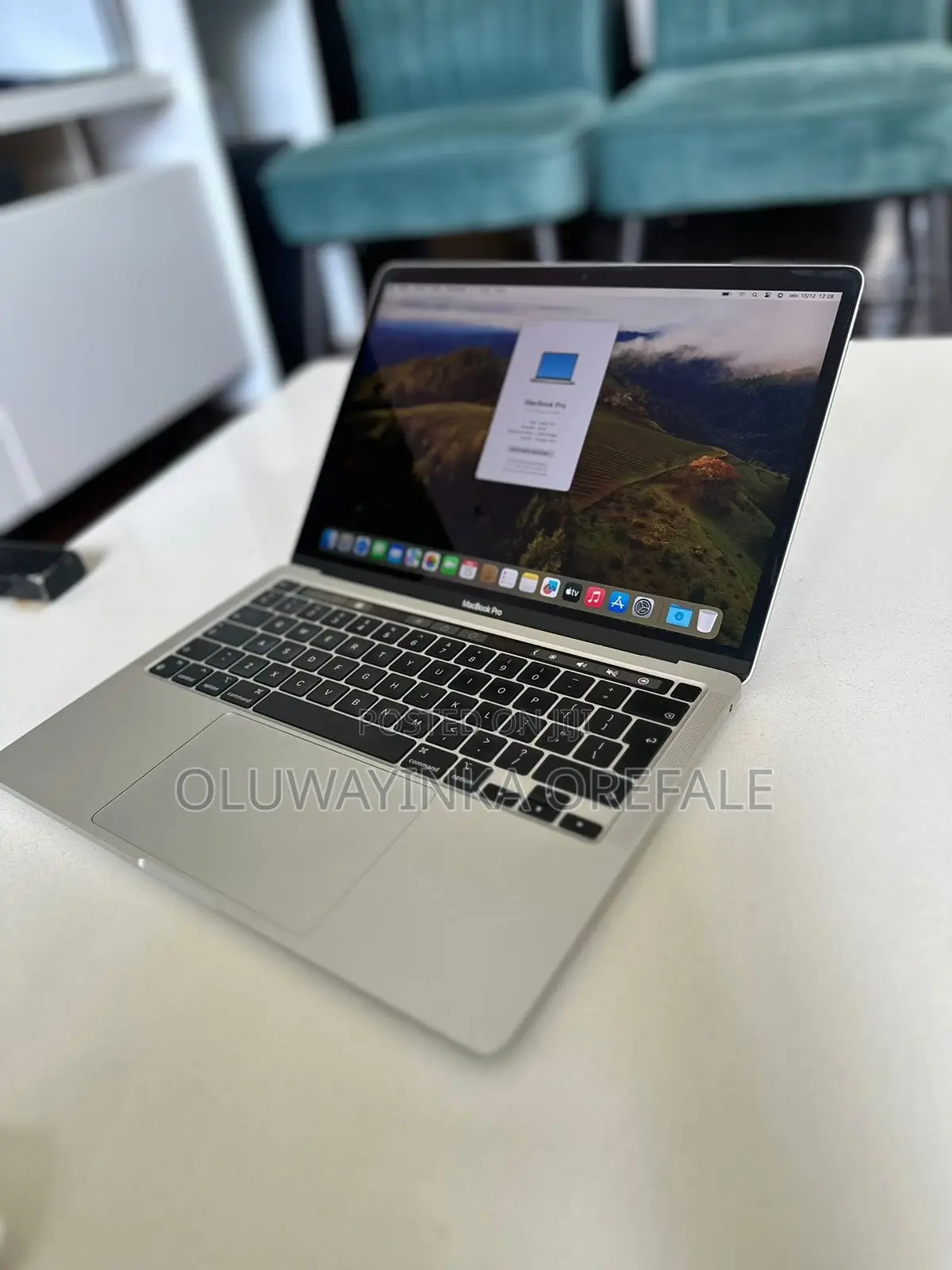 Laptop Apple MacBook Pro 2022 M2 16GB Apple M2 SSD 512GB