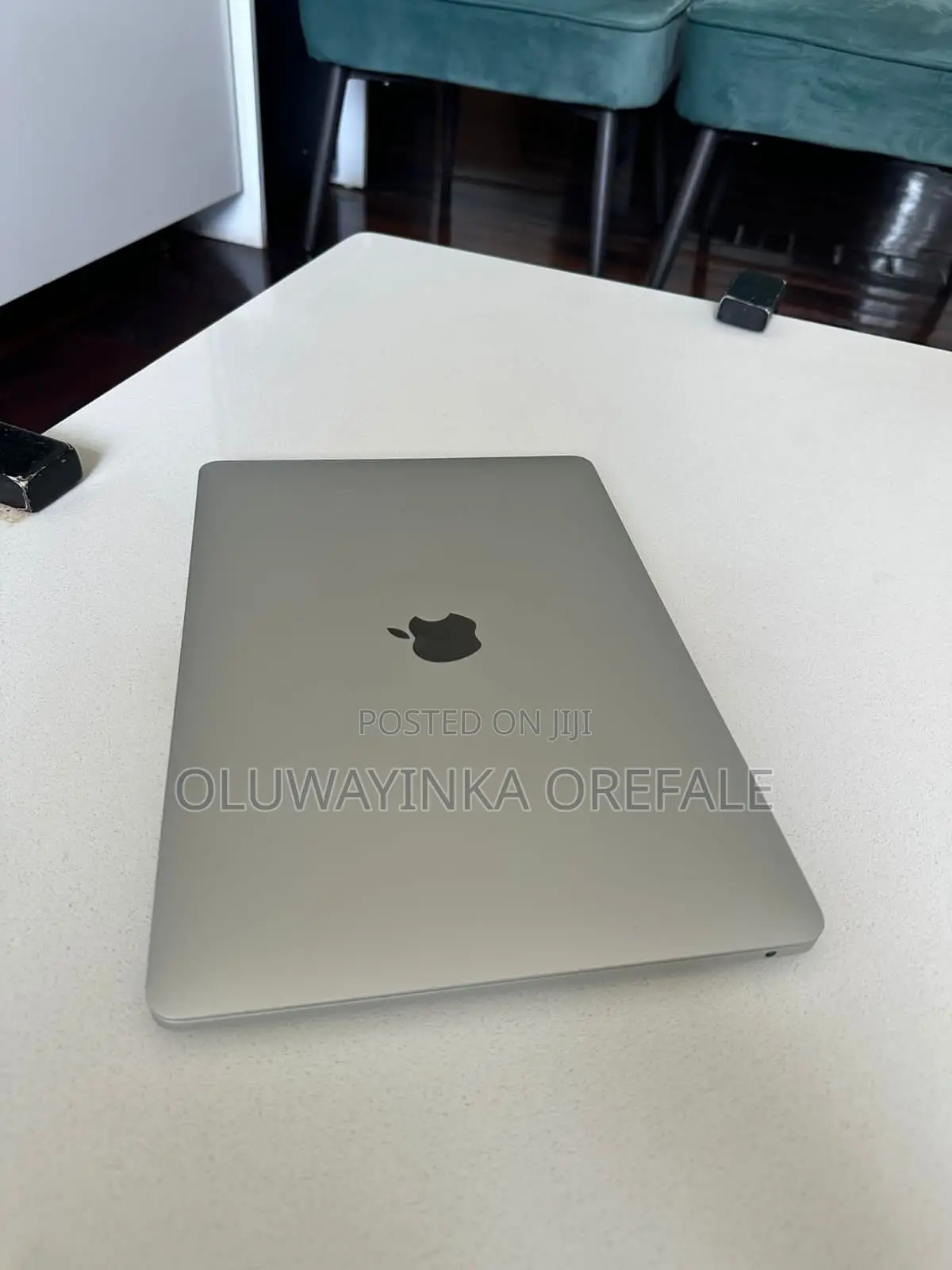 Laptop Apple MacBook Pro 2022 M2 16GB Apple M2 SSD 512GB