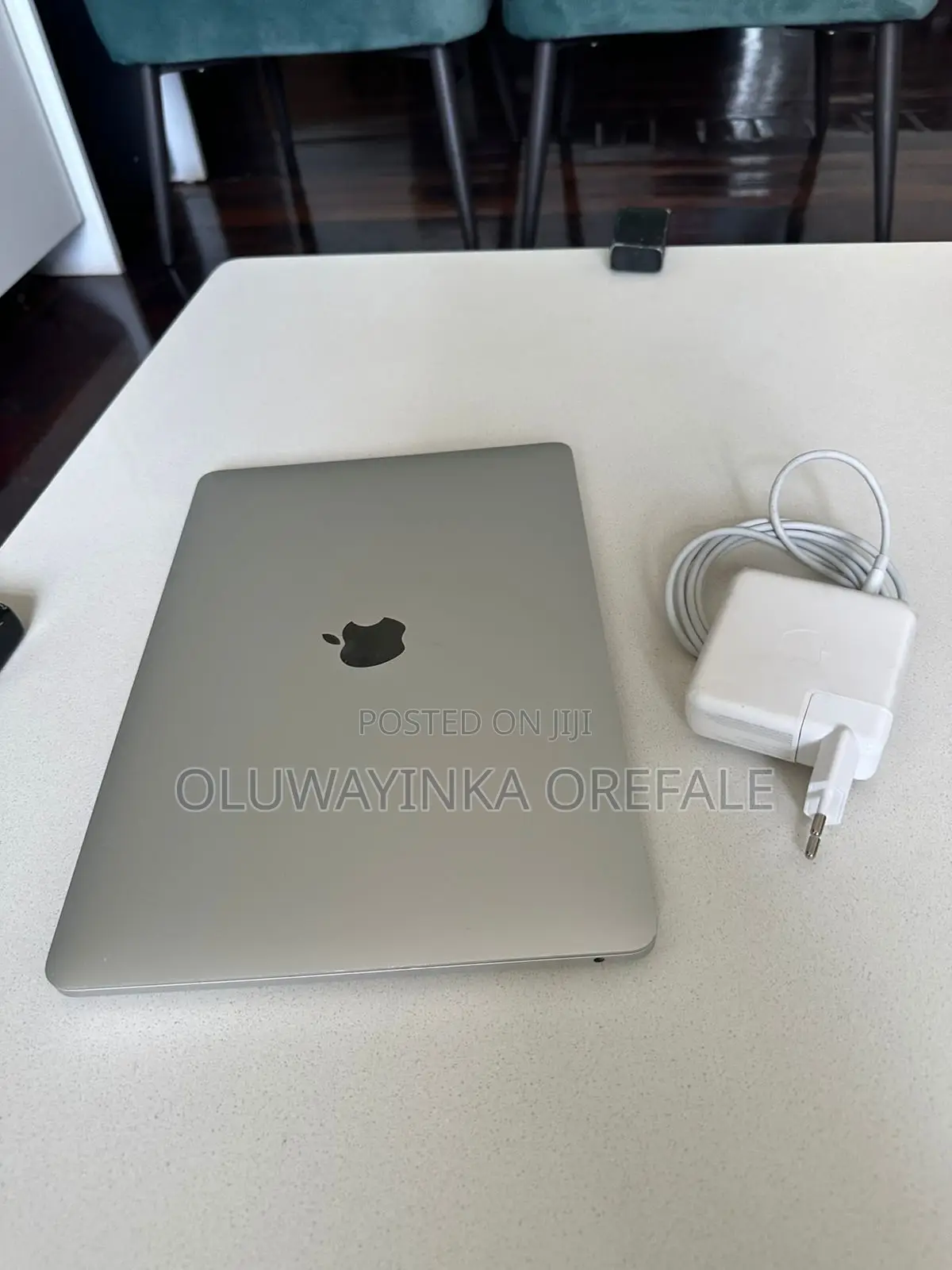Laptop Apple MacBook Pro 2022 M2 16GB Apple M2 SSD 512GB