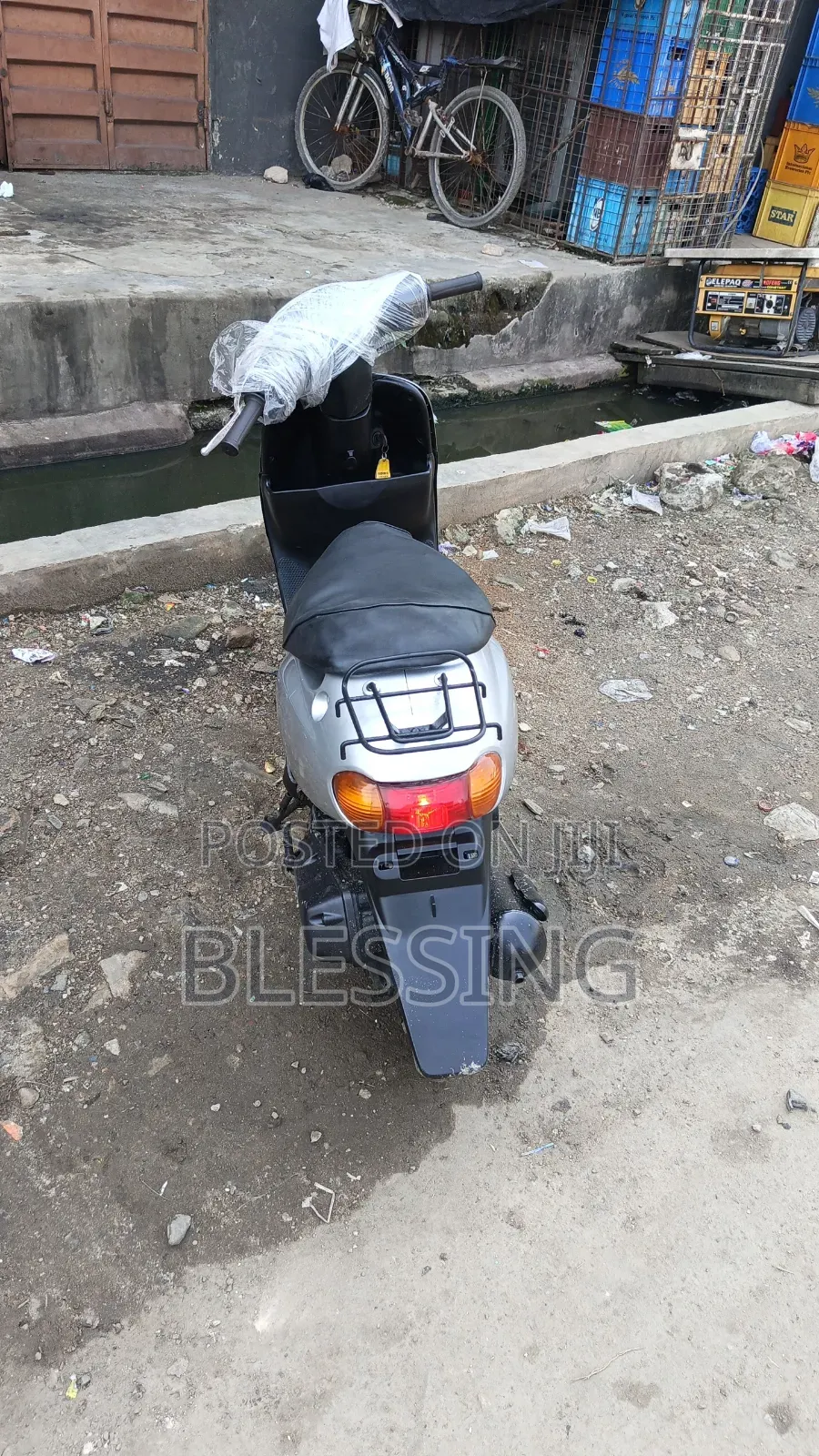 Honda Dio 2024 Silver