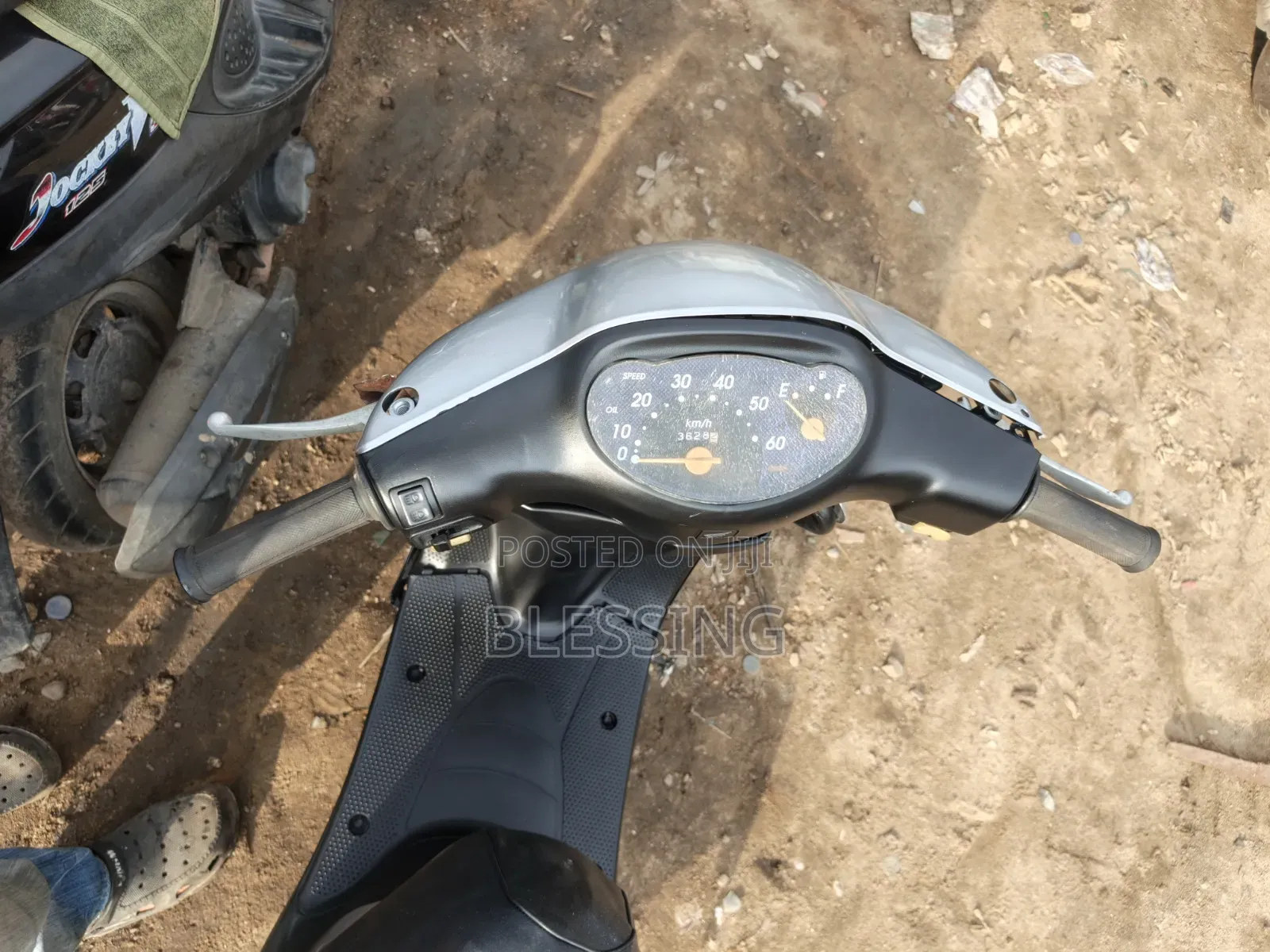 Honda Dio 2024 Silver