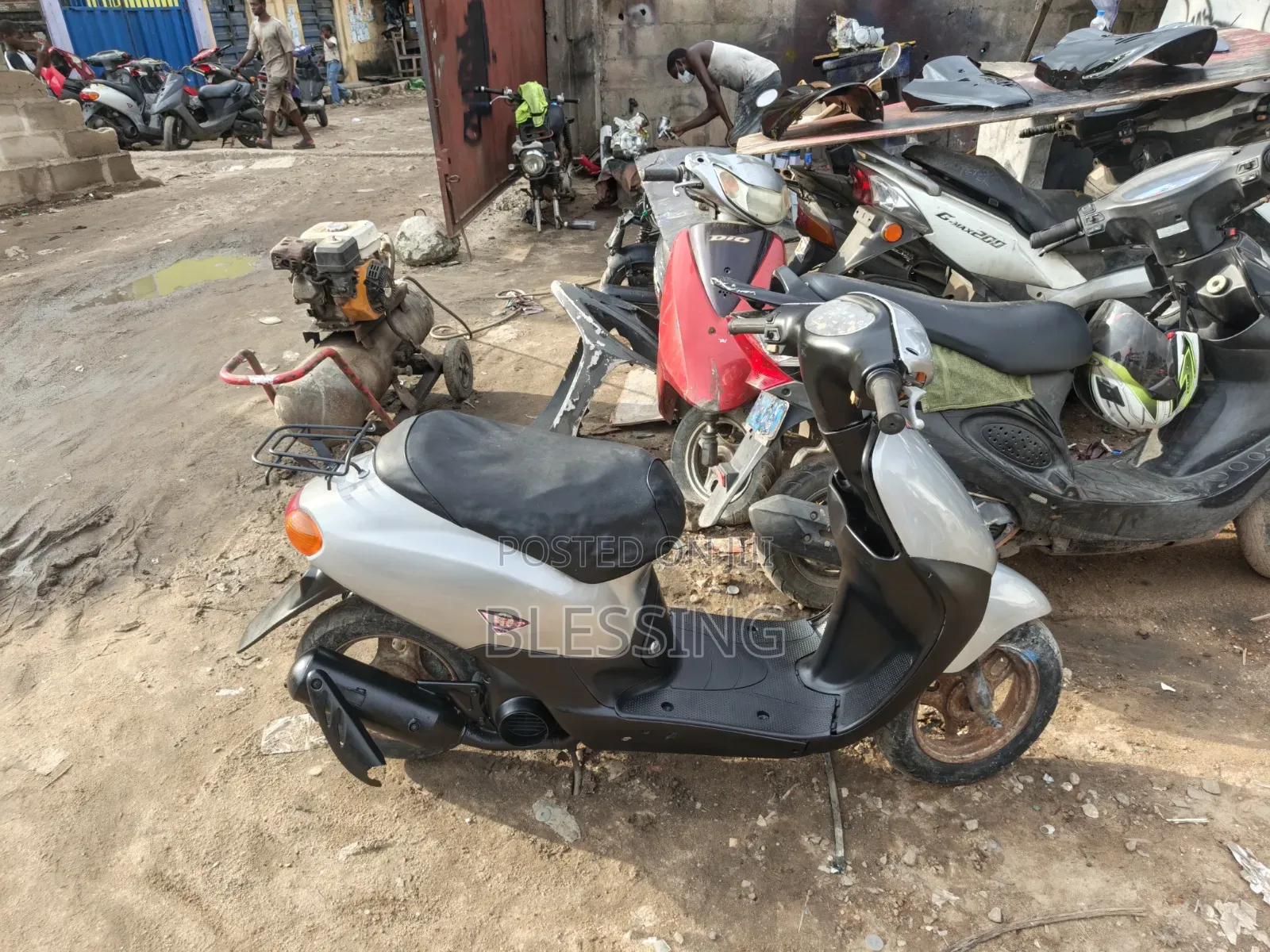 Honda Dio 2024 Silver