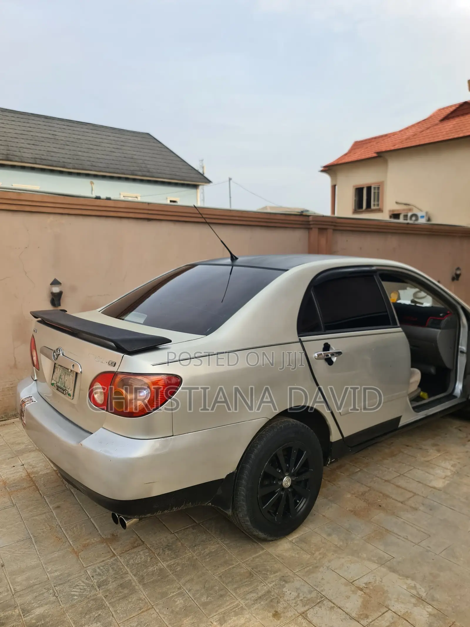 Toyota Corolla 2003 Gold