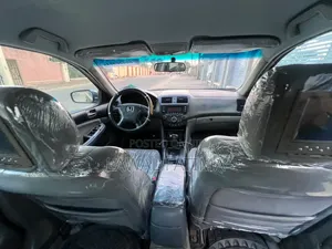 Honda Accord Automatic 2005 Blue
