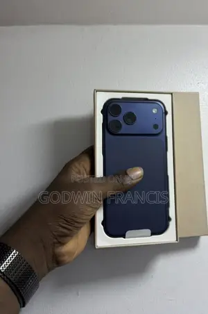New Apple iPhone 17 Pro Max 256 GB Blue