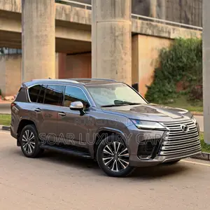 Lexus LX 600 2023 Gold