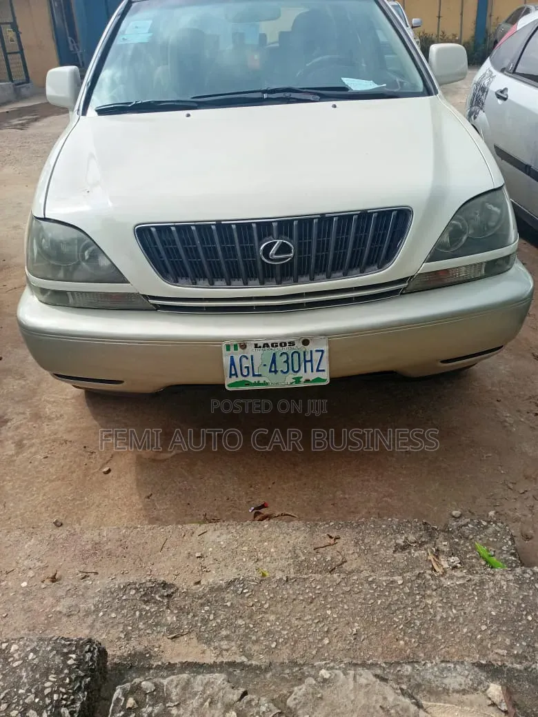 Lexus RX 2002 White