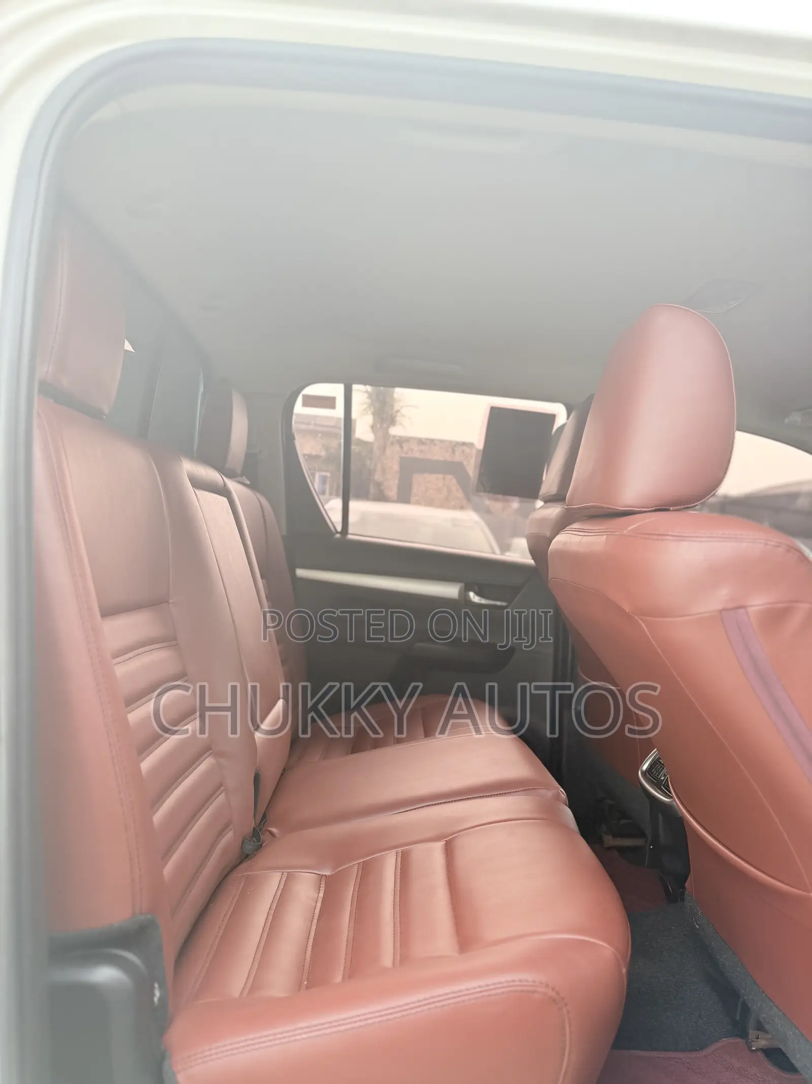 Toyota Hilux 2020 White