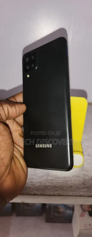 Samsung Galaxy A12 128 GB Black
