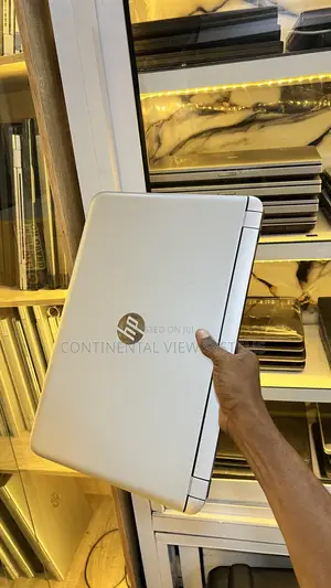 Laptop HP Pavilion 15 8GB AMD A10 HDD 320GB