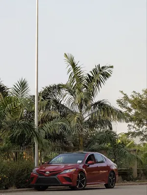 Toyota Camry XSE (2.5L 4cyl 8A) 2019 Red
