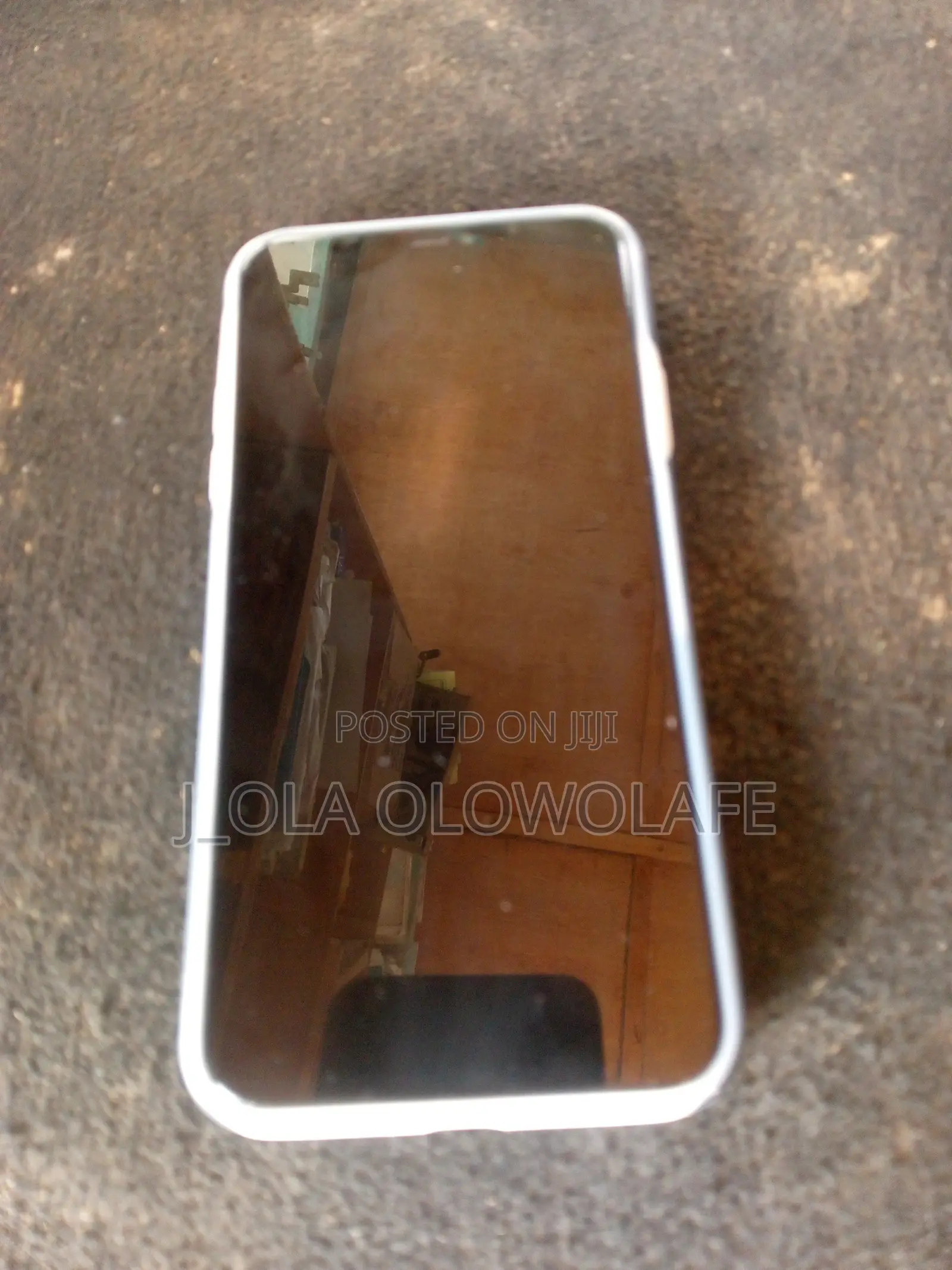 Apple iPhone 11 Pro Max 64 GB Gold