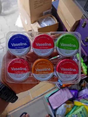 Soothes Dry Lips Vaseline Lip Therapy