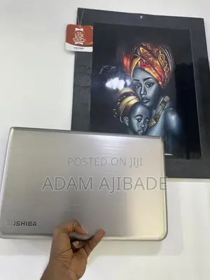 Laptop Toshiba 8GB Intel Core i5 HDD 250GB