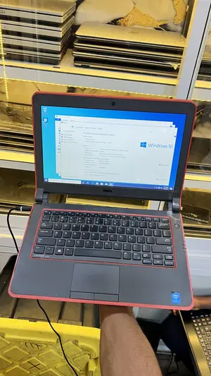 Laptop Dell Latitude 3340 8GB Intel Core i5 HDD 320GB