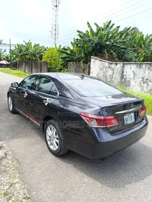 Lexus ES 350 2011 Black