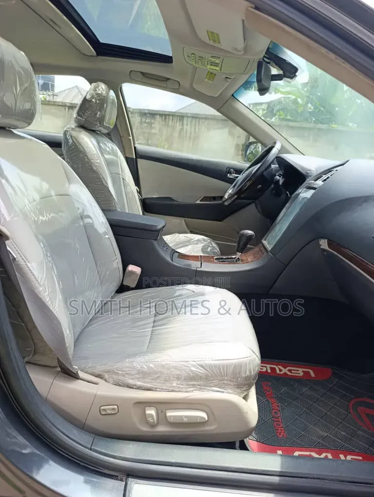 Lexus ES 350 2011 Black
