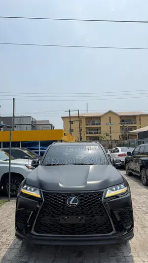 Lexus LX 600 2023 Black