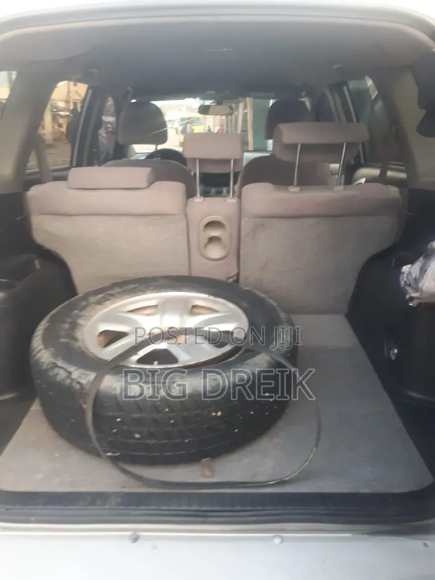 Toyota RAV4 200 4X4 2008 Silver