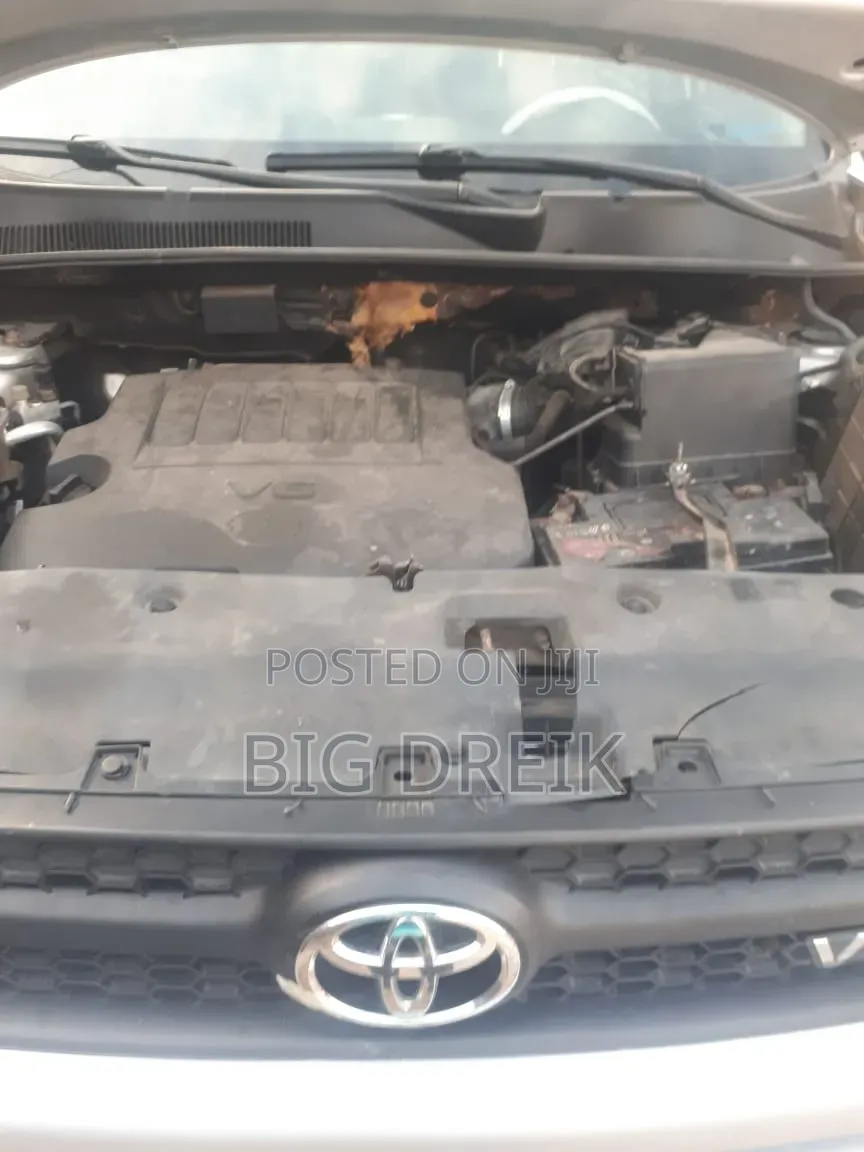 Toyota RAV4 200 4X4 2008 Silver