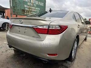 Lexus ES 350 FWD 2017 Gold