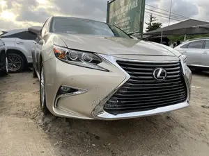 Lexus ES 350 FWD 2017 Gold